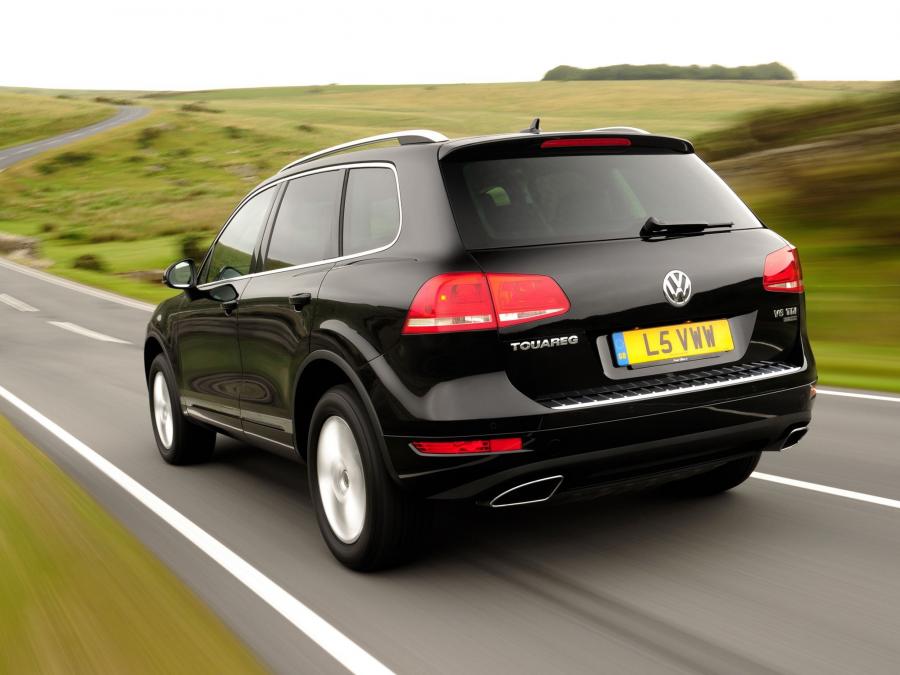  Volkswagen Touareg V6 TDi 2010 года  (UK) (фото 27 из 35)